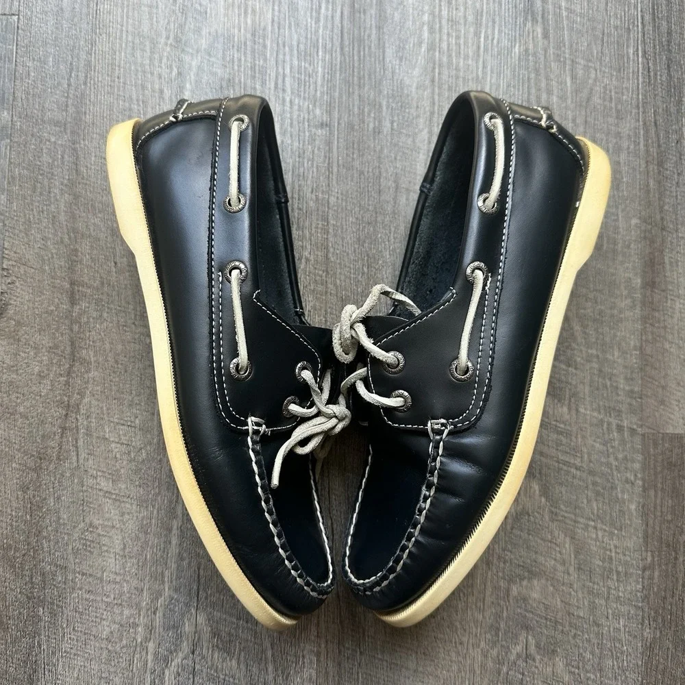 LL Bean Casco Bay Blue Leather Moc Toe Boat Shoes Loafers Mens Size 7.5